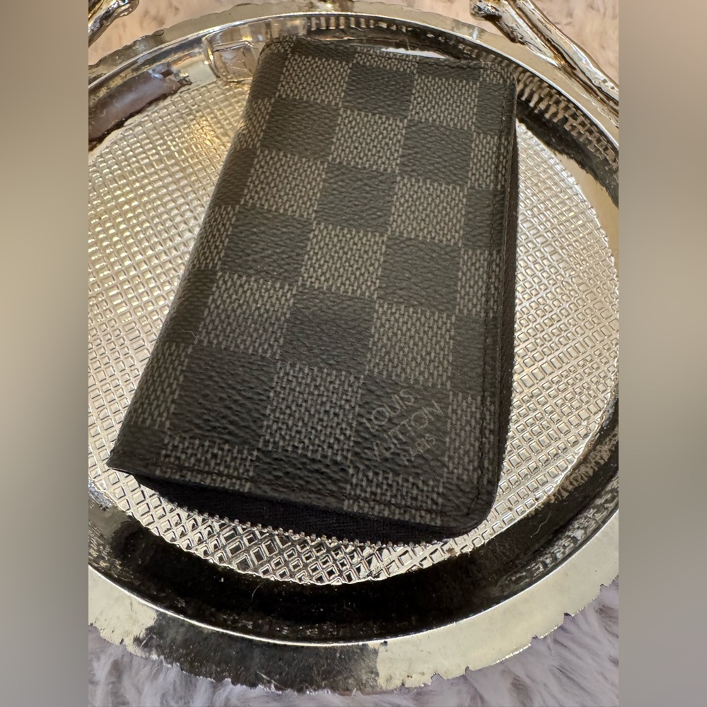 Louis Vuitton 2009 Graphite zippy coin purse